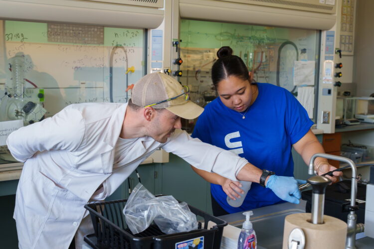 Ka‘ana Mana‘o: Meet the new director of our Water Quality Lab